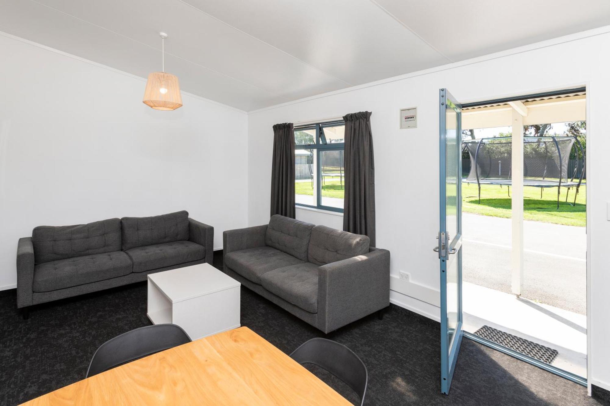 Waikanae Beach Top 10 Holiday Park Gisborne Exterior photo